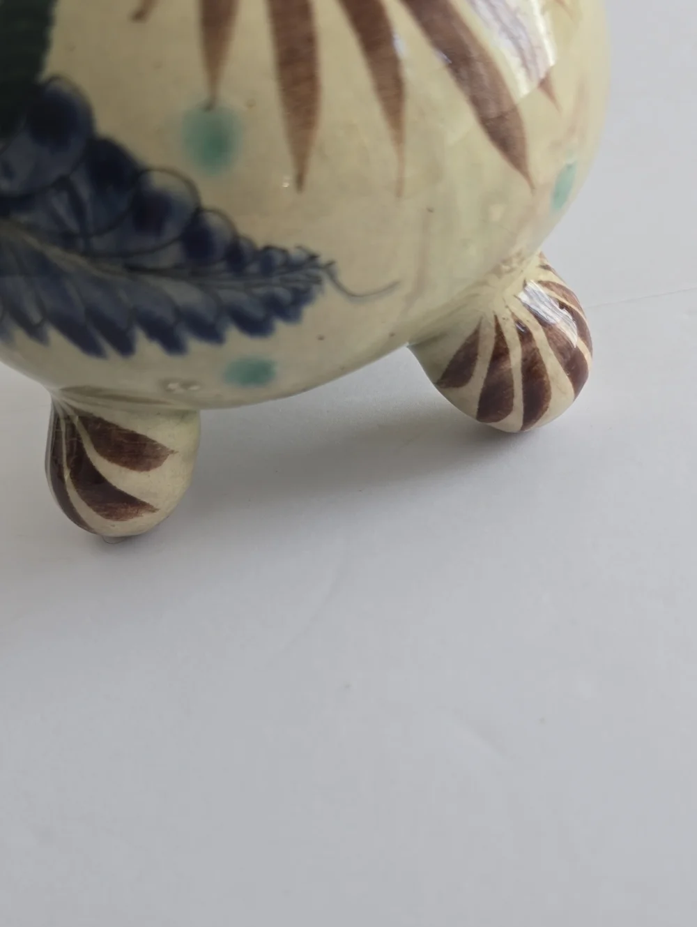 Tonala vintage handpainted